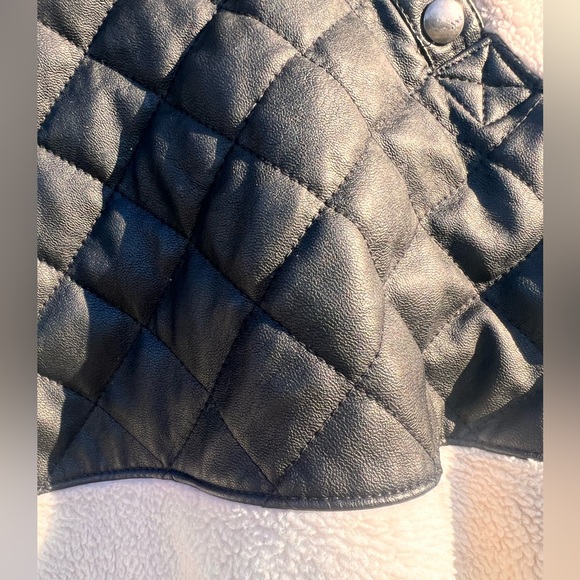 Abercrombie and Fitch asymmetrical snap up fleece small - Picture 8 of 14